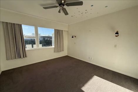 Photo of property in 19 Samuel Place, Queenwood, Hamilton, 3210