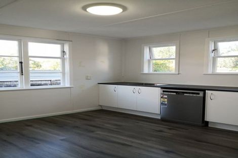 Photo of property in 50 Compton Crescent, Taita, Lower Hutt, 5011