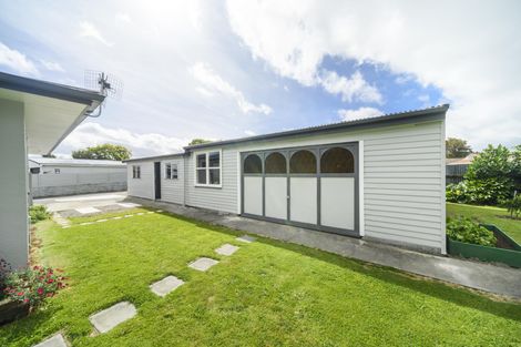 Photo of property in 10 Rimu Place, Cloverlea, Palmerston North, 4412