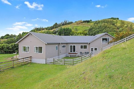 Photo of property in 89 Hill View Drive, Acacia Bay, Taupo, 3385