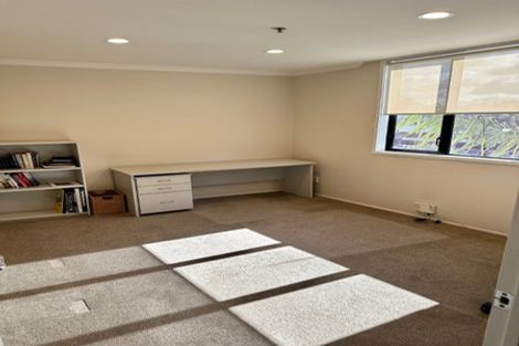 Photo of property in 4a/173 Hurstmere Road, Takapuna, Auckland, 0622