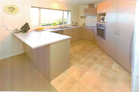 Photo of property in 23 Chesterfield Way, Orewa, 0931