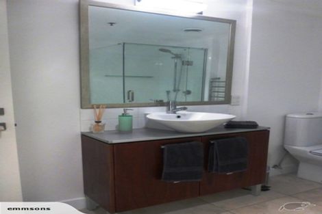 Photo of property in Augusta Apartments, 15/254 Willis Street, Te Aro, Wellington, 6011