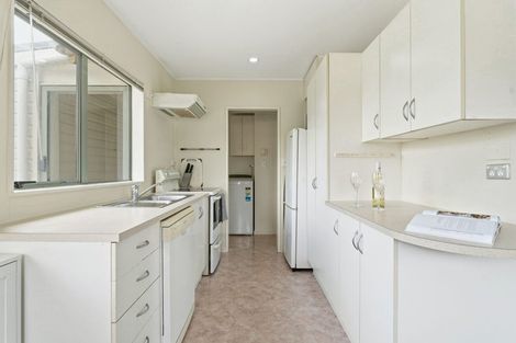 Photo of property in 4/14 Phoenix Place, Papatoetoe, Auckland, 2025