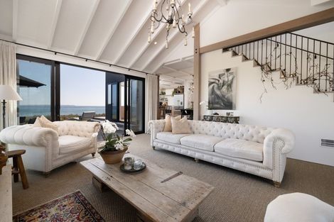 Photo of property in 23 Karewa Parade, Papamoa Beach, Papamoa, 3118