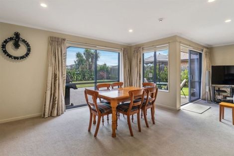 Photo of property in 7 Strathcarron Place, Broomfield, Christchurch, 8042