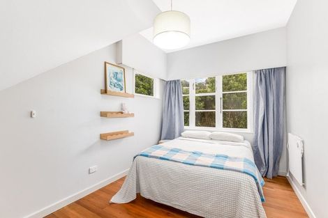 Photo of property in 2 The Rigi, Northland, Wellington, 6012