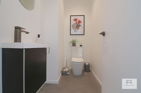 Photo of property in 4 Tapuwae Way, Mangere Bridge, Auckland, 2022