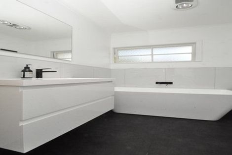 Photo of property in 5 Fairview Avenue, Opaheke, Papakura, 2113