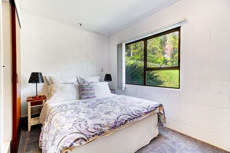 Photo of property in 18 Wisteria Way, Mairangi Bay, Auckland, 0630