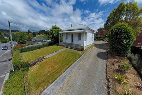 Photo of property in 2 Bridge Street, Eketahuna, 4900