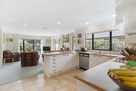 Photo of property in 12 Moy Place, East Tamaki Heights, Auckland, 2016