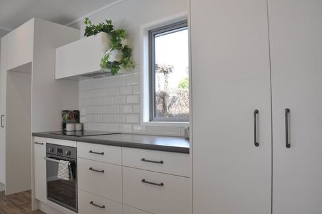 Photo of property in 12 Benson Road, Fairview Downs, Hamilton, 3214