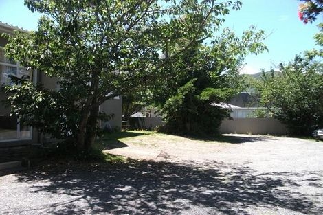 Photo of property in 6 Croft Grove, Moera, Lower Hutt, 5010