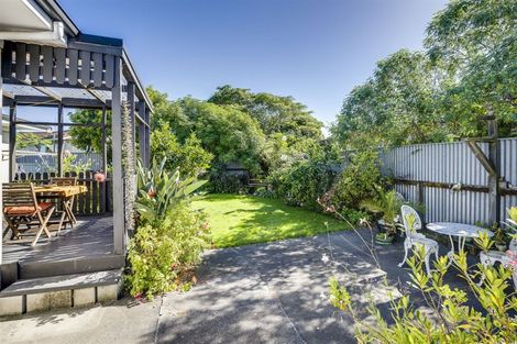 Photo of property in 18 Plunket Street, Tamatea, Napier, 4112