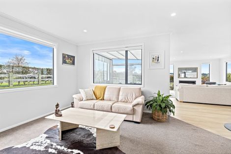 Photo of property in 1 Kia Kaha Drive, Snells Beach, 0920