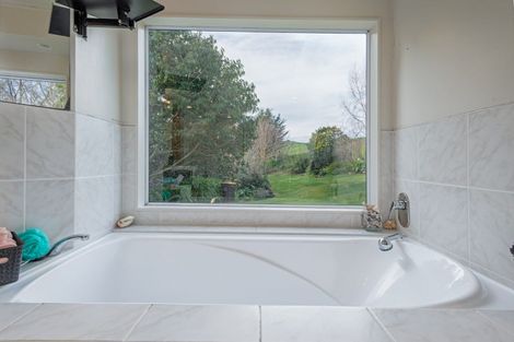 Photo of property in 43 Edward Street, Pahiatua, 4910