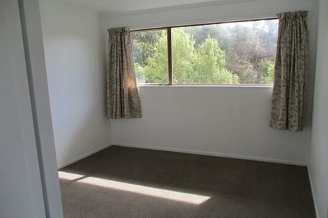 Photo of property in 39 Oak Avenue, Paremata, Porirua, 5024