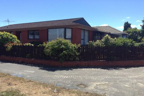 Photo of property in 2/2 Saint Clio Street, Ilam, Christchurch, 8041