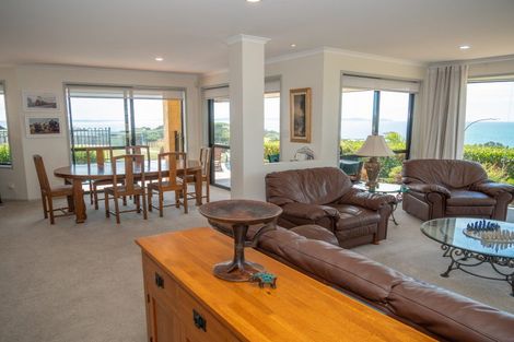 Photo of property in 11 Oden Hill, Coopers Beach, 0420