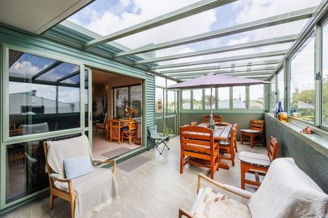 Photo of property in 28 Taonui Street, Palmerston North, 4410