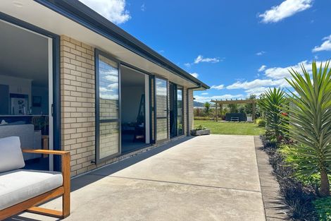 Photo of property in 128 Wairau Drive, Tikipunga, Whangarei, 0112