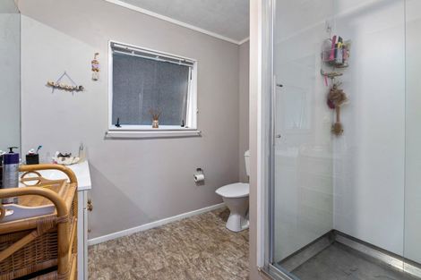 Photo of property in 29b Aquarius Drive, Kawaha Point, Rotorua, 3010