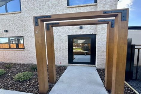 Photo of property in 4/6 Matata Place, Dallington, Christchurch, 8061