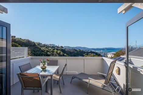 Photo of property in 30a Connaught Terrace, Brooklyn, Wellington, 6021