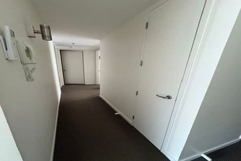 Photo of property in Montreaux, 164 The Terrace, Wellington Central, Wellington, 6011