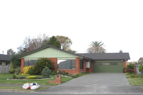 Photo of property in 8 Hyatt Grove, Greenmeadows, Napier, 4112