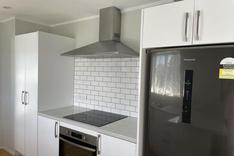 Photo of property in 1/200 Onepu Road, Lyall Bay, Wellington, 6022