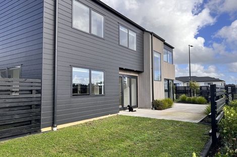 Photo of property in 33 Jutland Road, Pukekohe, 2120