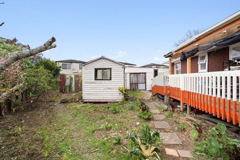 Photo of property in 15 Kambalda Street, Mangere Bridge, Auckland, 2022