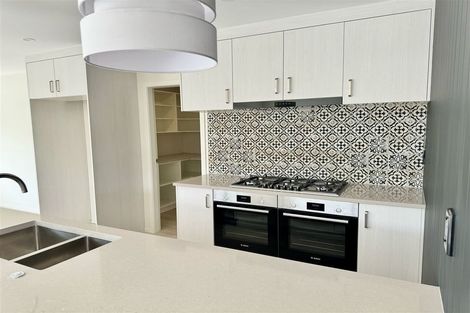 Photo of property in 31 Farnworth Terrace, Churton Park, Wellington, 6037