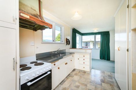 Photo of property in 2 Ajax Place, Highbury, Palmerston North, 4412
