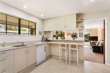 Photo of property in 1 Whareora Terrace, Cashmere, Christchurch, 8022