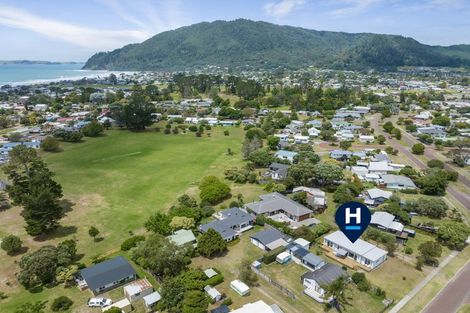 Photo of property in 99 Vista Paku, Pauanui, Hikuai, 3579