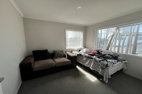 Photo of property in 16a Harrow Place, Manurewa, Auckland, 2102