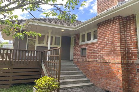 Photo of property in 2/1280 New North Road, Avondale, Auckland, 1026