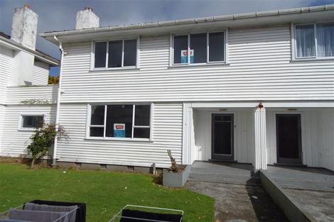 Photo of property in 27 Bulteel Street, New Plymouth, 4310