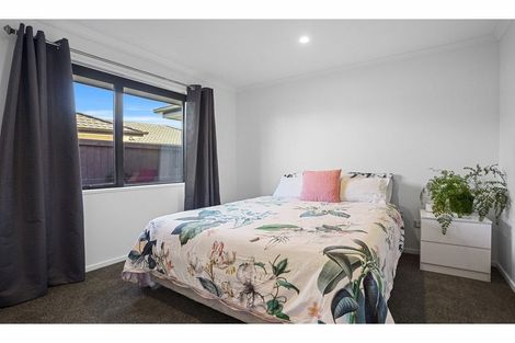 Photo of property in 7 Tara Crescent, Woodend, 7610