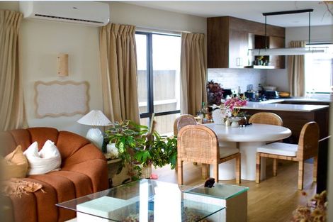 Photo of property in 17 Tumu Road, Papakura, 2110