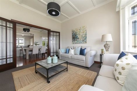 Photo of property in 15 Huapai Street, Onehunga, Auckland, 1061