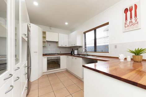 Photo of property in 17 Fort Richard Road, Otahuhu, Auckland, 1062