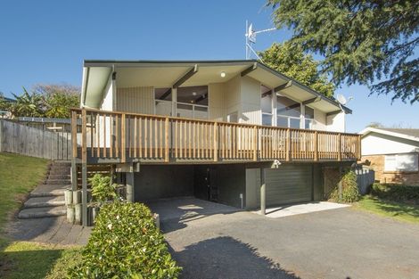 Photo of property in 9 Dunton Drive, Welcome Bay, Tauranga, 3112