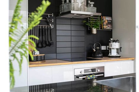 Photo of property in 56 Hamilton Road, Cambridge, 3434