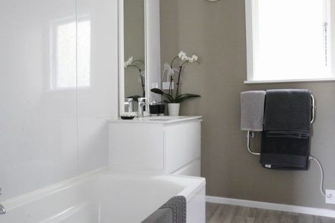 Photo of property in 40 Portal Street, Durie Hill, Whanganui, 4500