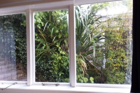 Photo of property in 43b Baroda Street, Khandallah, Wellington, 6035