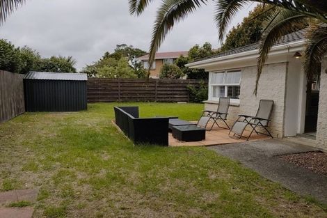 Photo of property in 5 Ashcroft Avenue, Mangere Bridge, Auckland, 2022